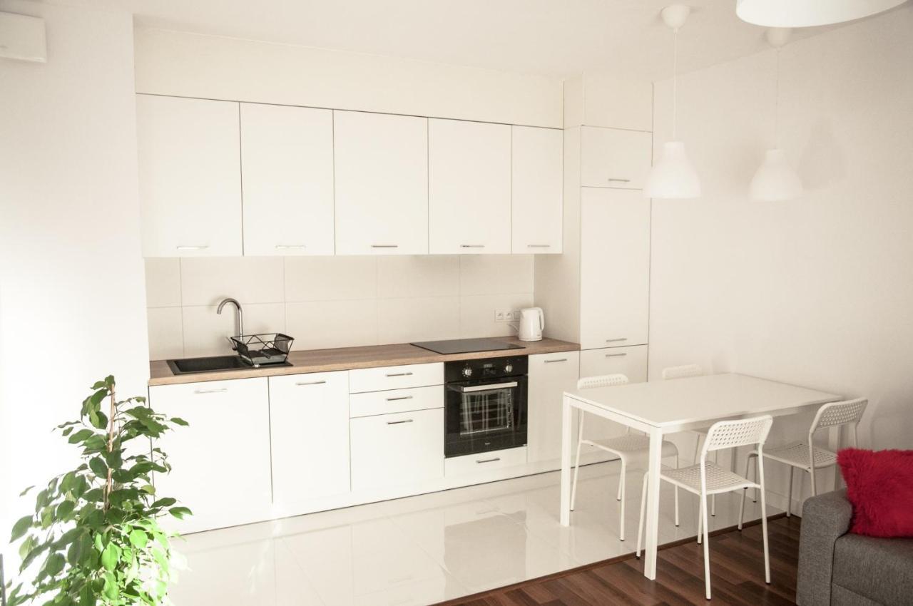 Apartament Rosso Łódź Extérieur photo